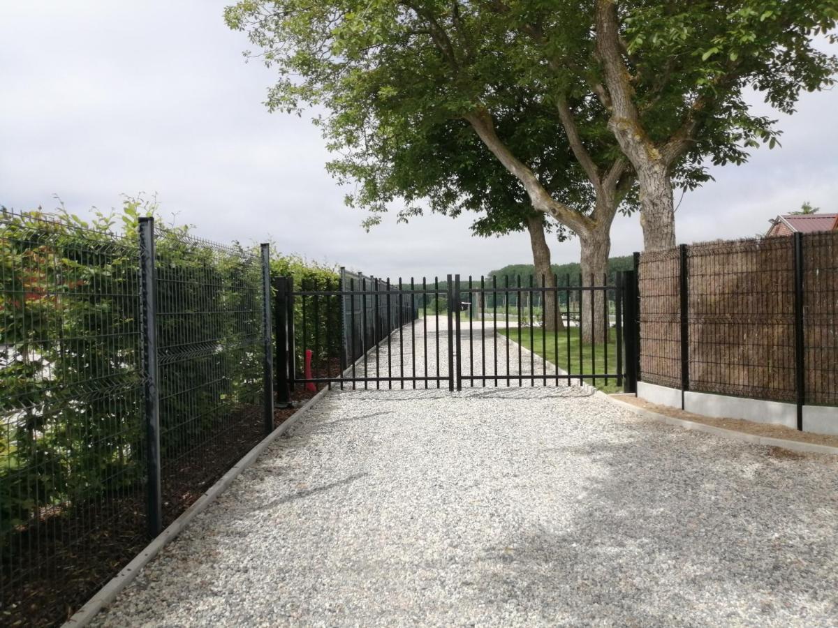 Gîte Les Ganades au cœur des pépinières Brunehaut Extérieur photo